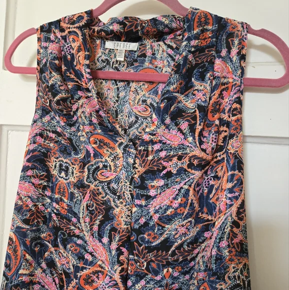 Spense Top - Picture 4 of 7